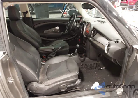 2014 Mini Clubman Cooper from USA, damaged, VIN WMWZF3C59ET492531